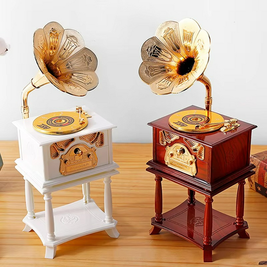 Retro Wooden Gramophone – Vintage Home Ornament